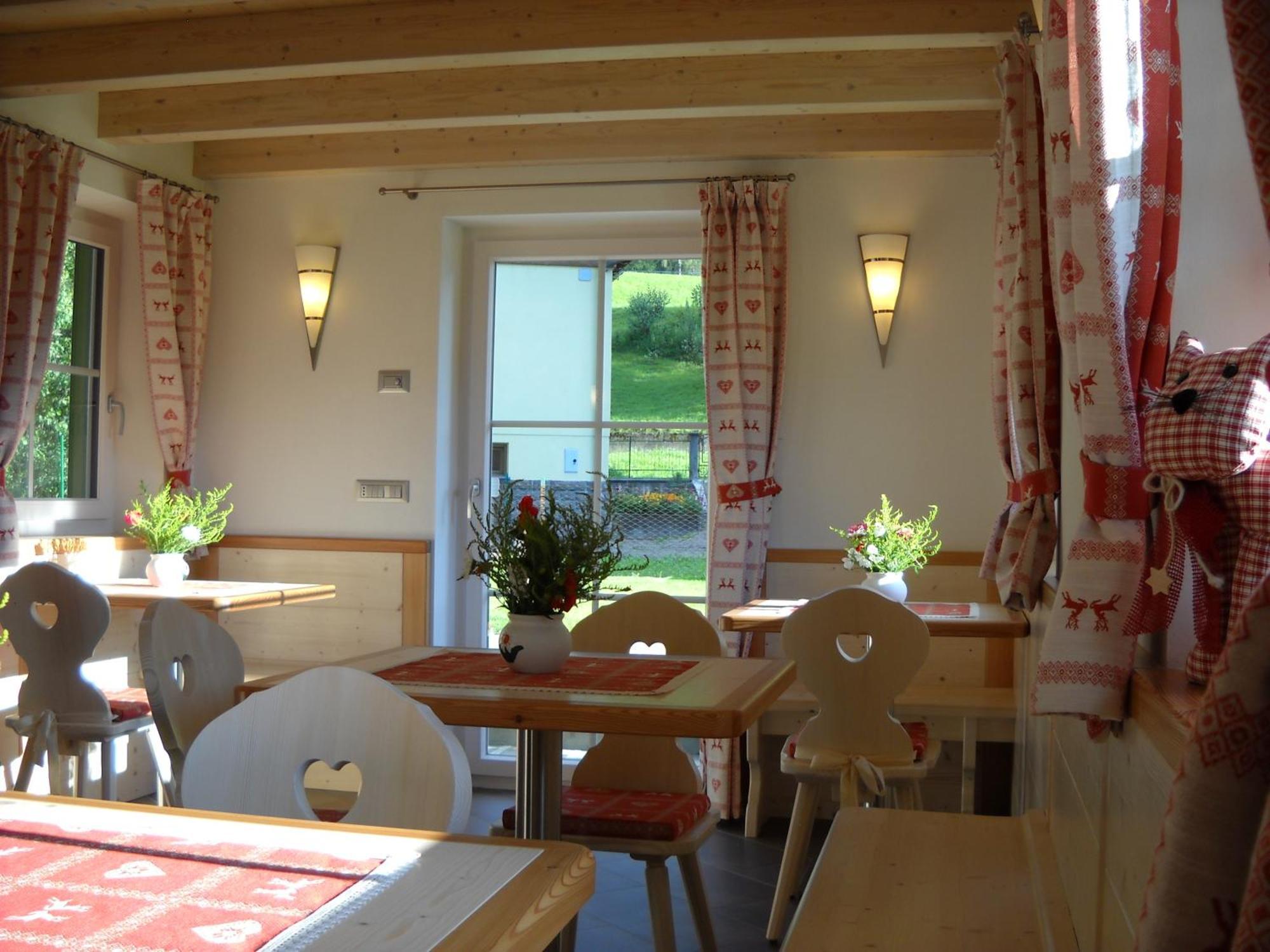 Affittacamere Famiglia Ceschini Tesero Extérieur photo