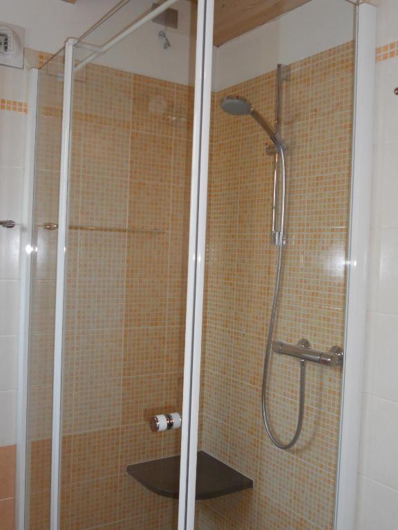 Affittacamere Famiglia Ceschini Tesero Extérieur photo